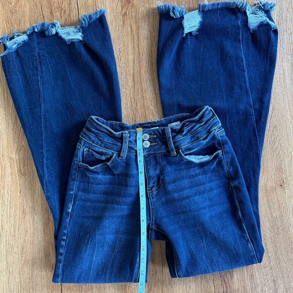 KanCan Mid-Rise Super Flare Dark Wash Jeans Size 24 - Picture 6 of 8